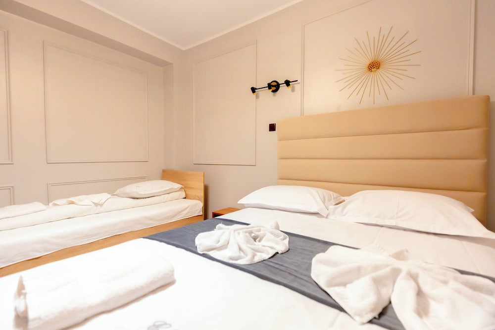 Comfort Triple Room