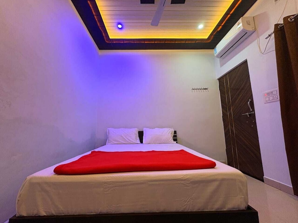 Deluxe Room, Balcony, Garden View