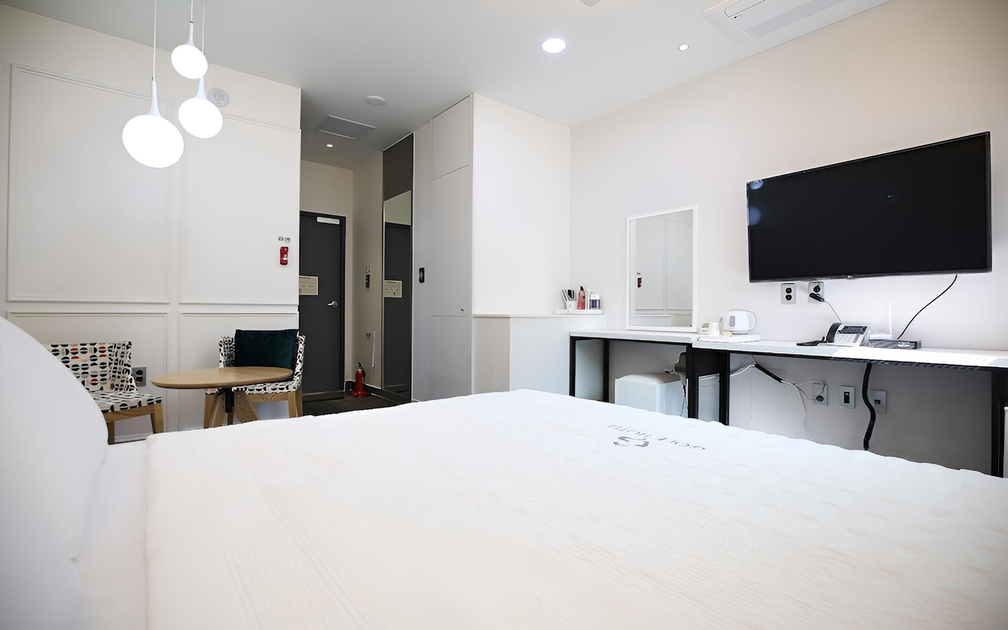 Room (Standard room) - Photo 4