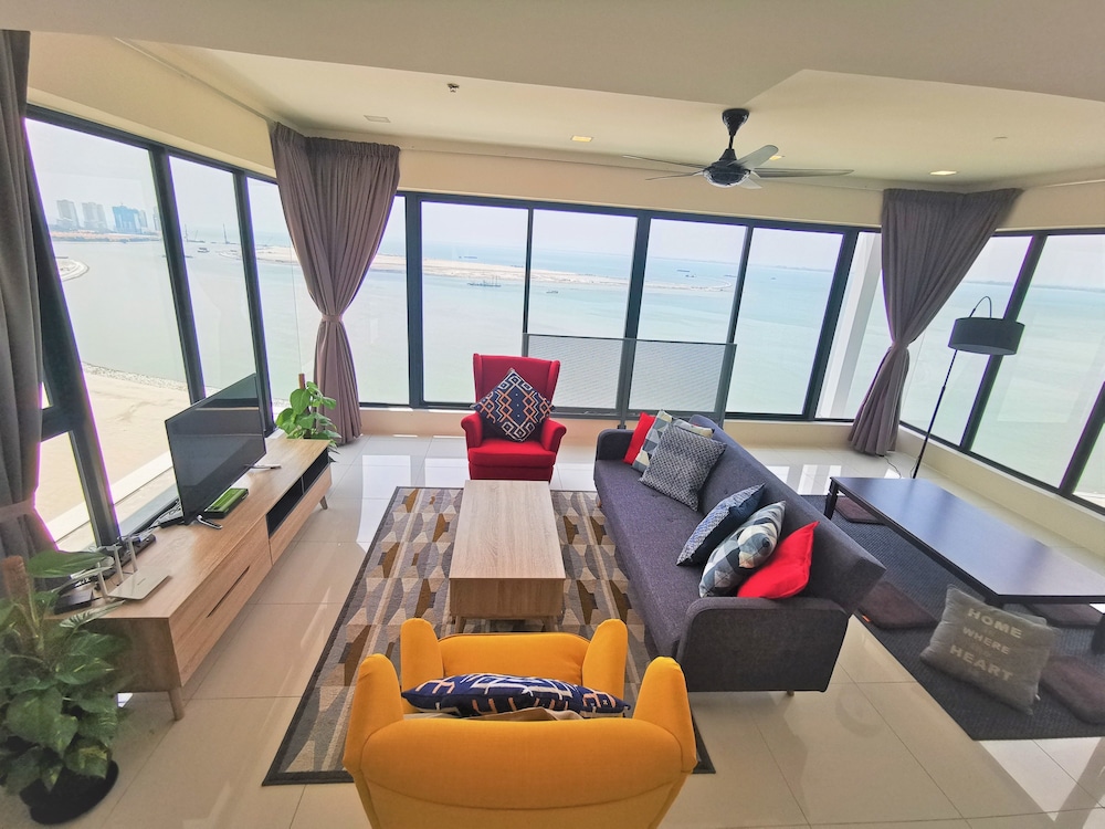 Family Apartment, Partial Sea View