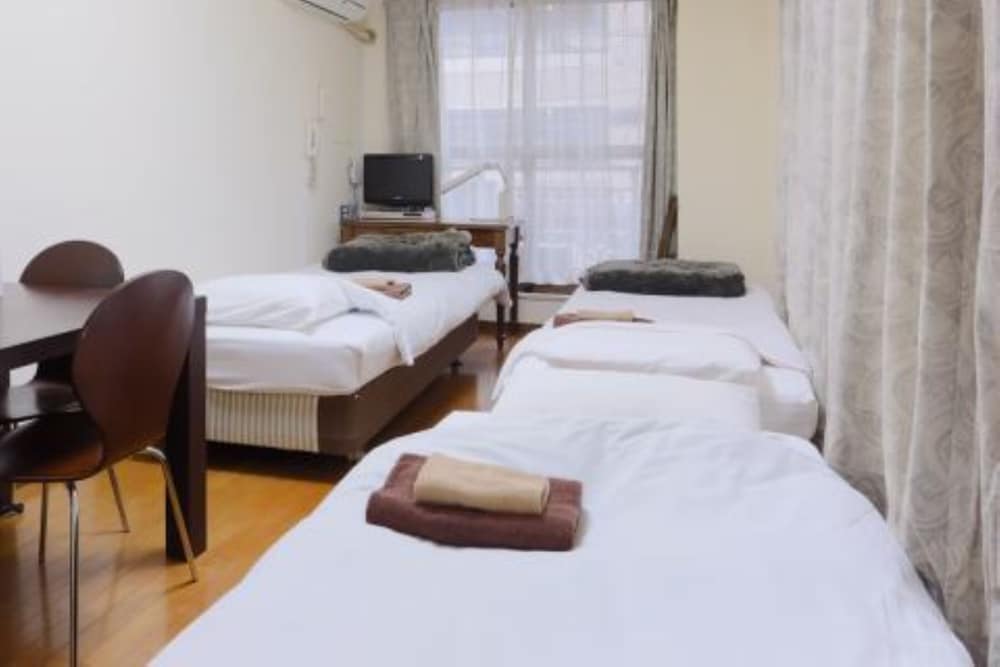 Triple Room
