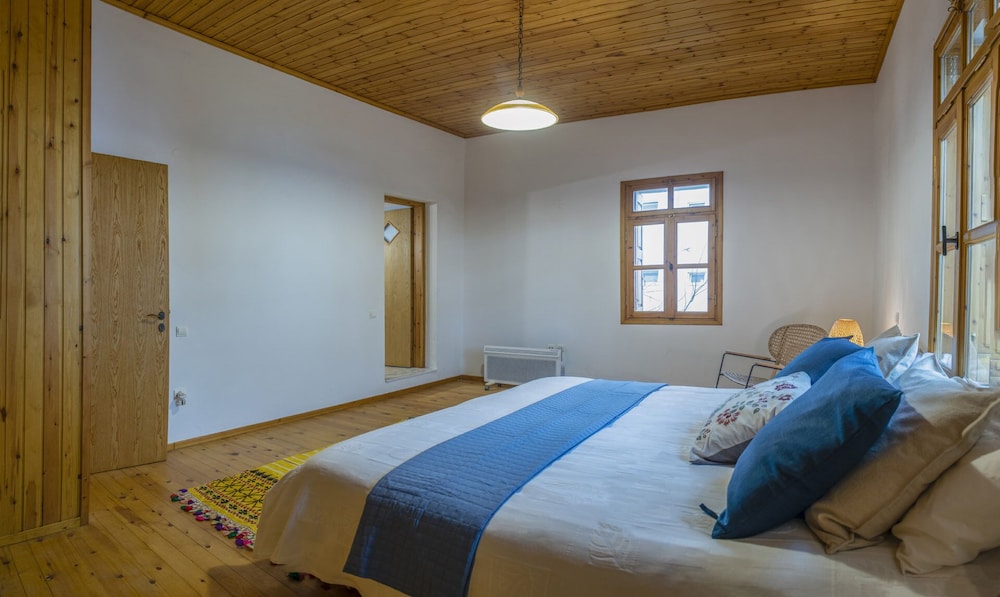 Maisonette, 3 Bedrooms