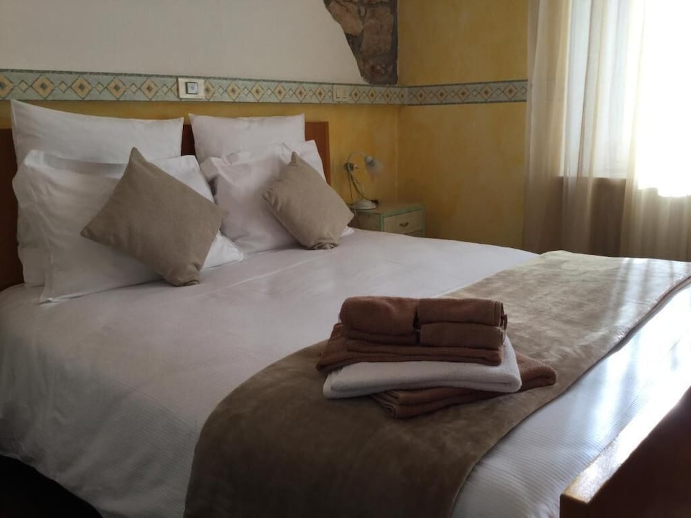 Double Room, Mountain View