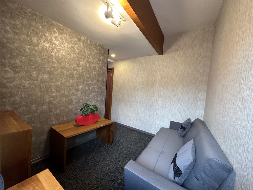 Deluxe Suite, 2 Bedrooms, Non Smoking photo 3