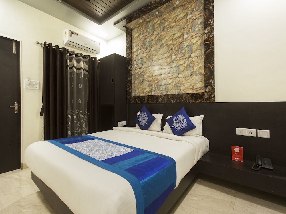 Double Or Twin Room photo 1