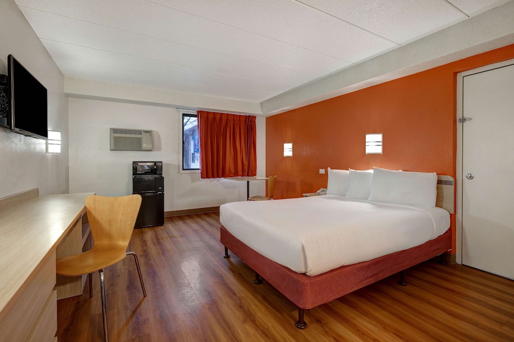 Deluxe Room, 1 Double Bed, Accessible, Non Smoking