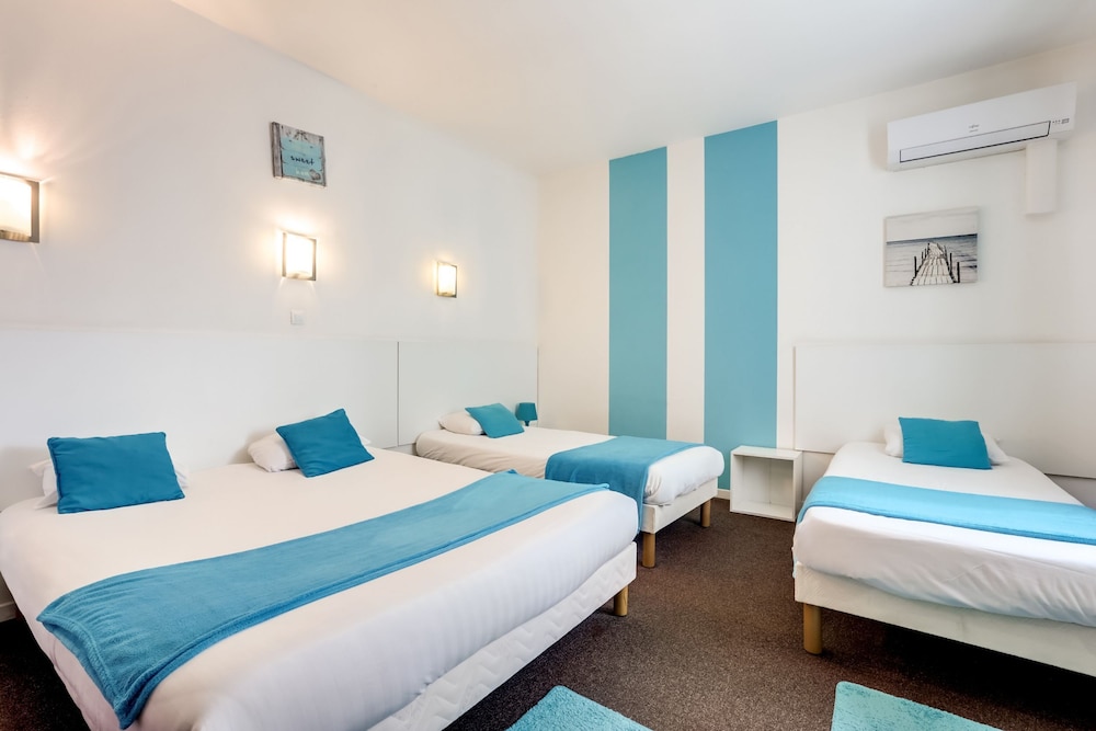 Quadruple Room photo 1