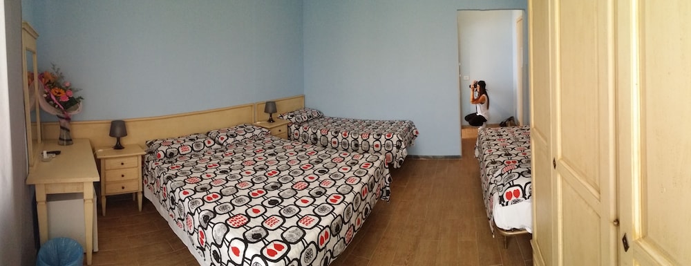 Comfort Quadruple Room, Multiple Beds, Non Smoking, City View photo 1