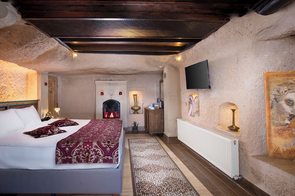 Family Cave Suite - Photo 7