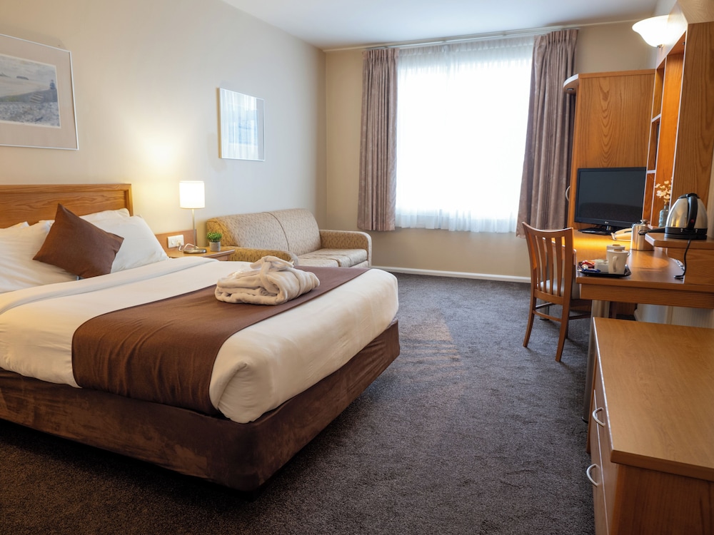 Standard Double, 1 Double Bed with sofa Bed photo 2