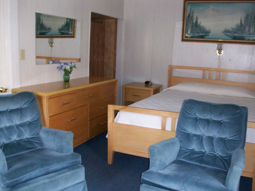 Traditional Cottage, 1 Bedroom, Kitchenette photo 2