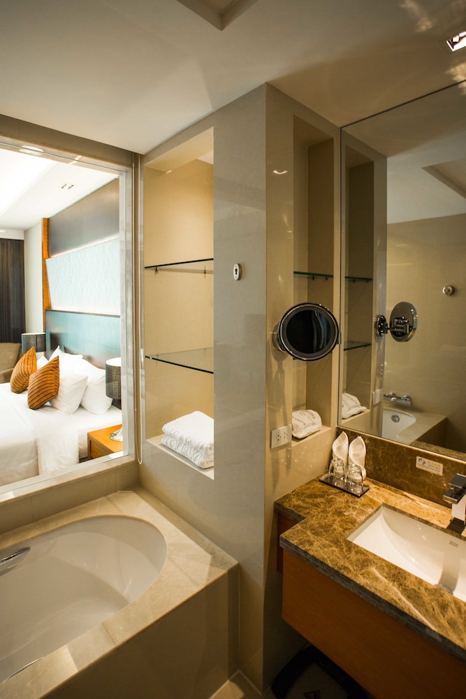 Grand Deluxe Room photo 2