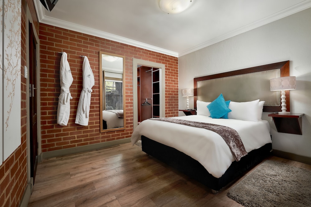 Double Room (Self-Catering) photo 3
