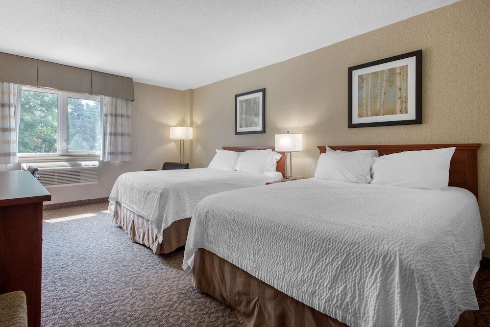 Standard Room, 2 Queen Beds (Second Floor) photo 1