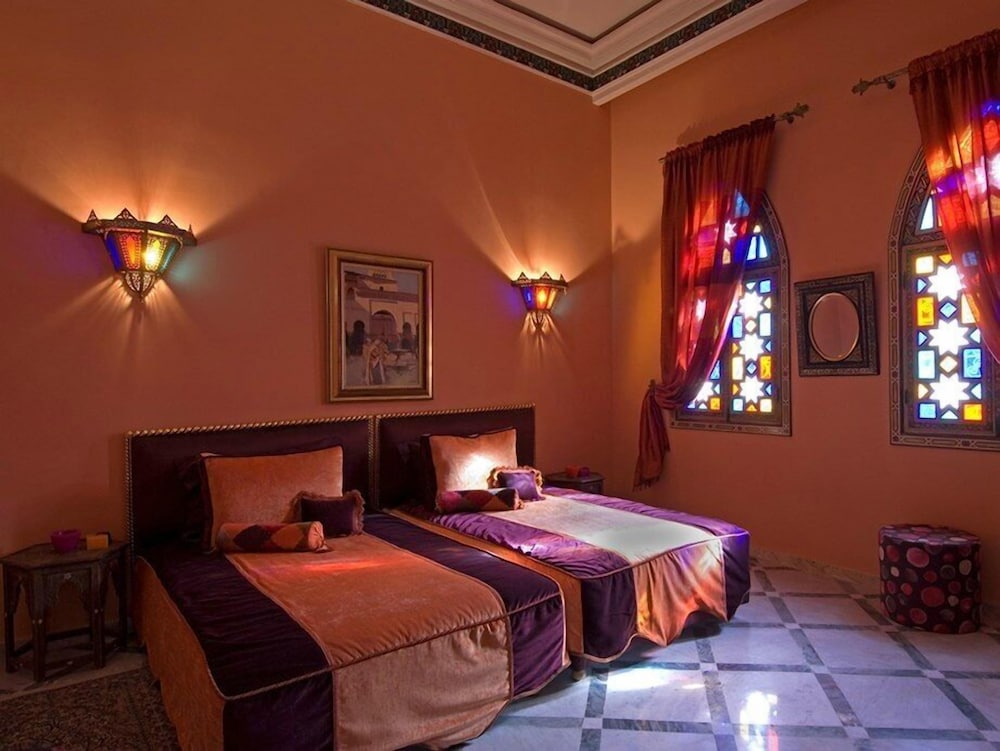 Villa photo 1