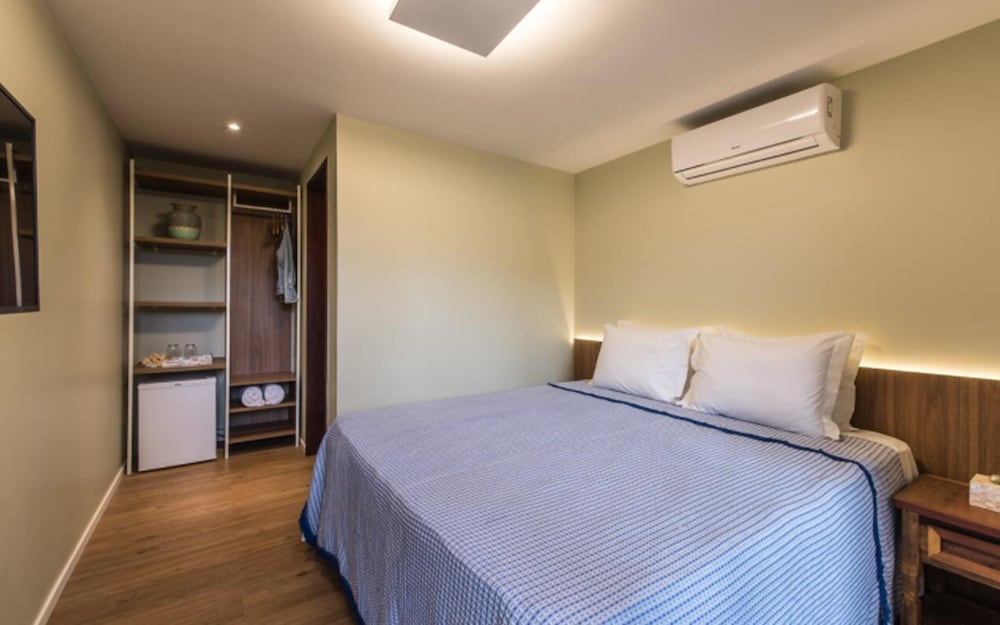 Standard Double or Twin Room, Garden View