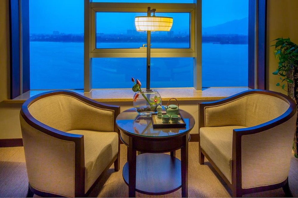 Executive Room, River View photo 3