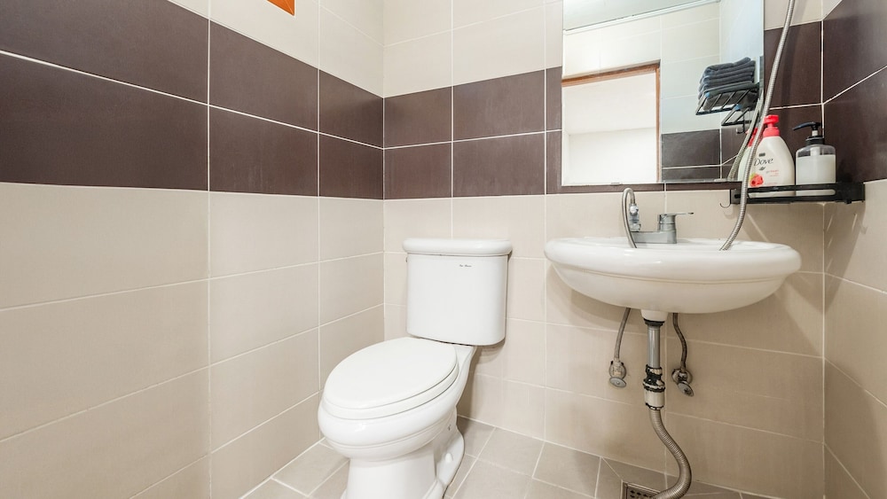 Basic Room, 1 Bedroom (Room 102) - Photo 9