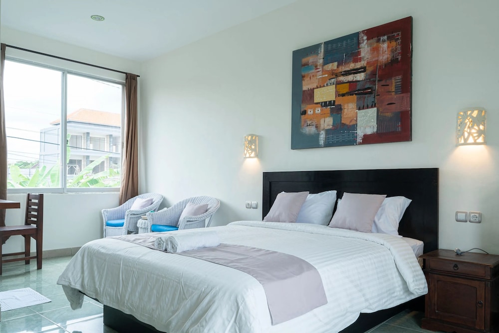 Deluxe Room - Photo 5