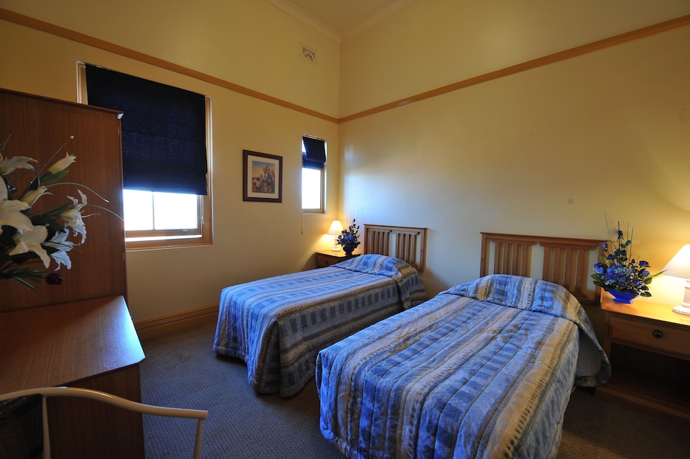 Standard Room, Non Smoking (Twin Share Room) photo 1