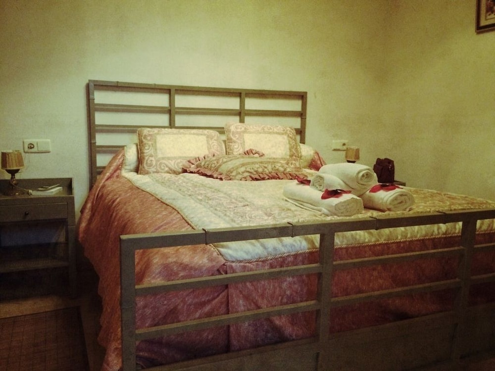 Double or Twin Room photo 3