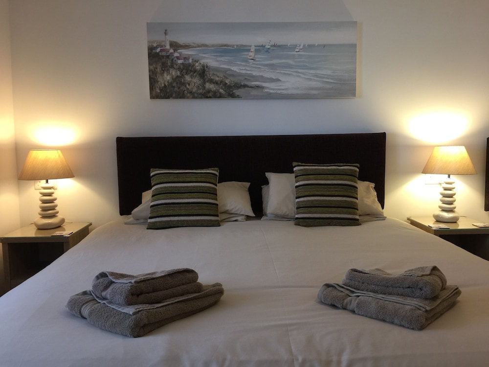 Comfort Triple Room, Harbor View (Room 3) photo 1