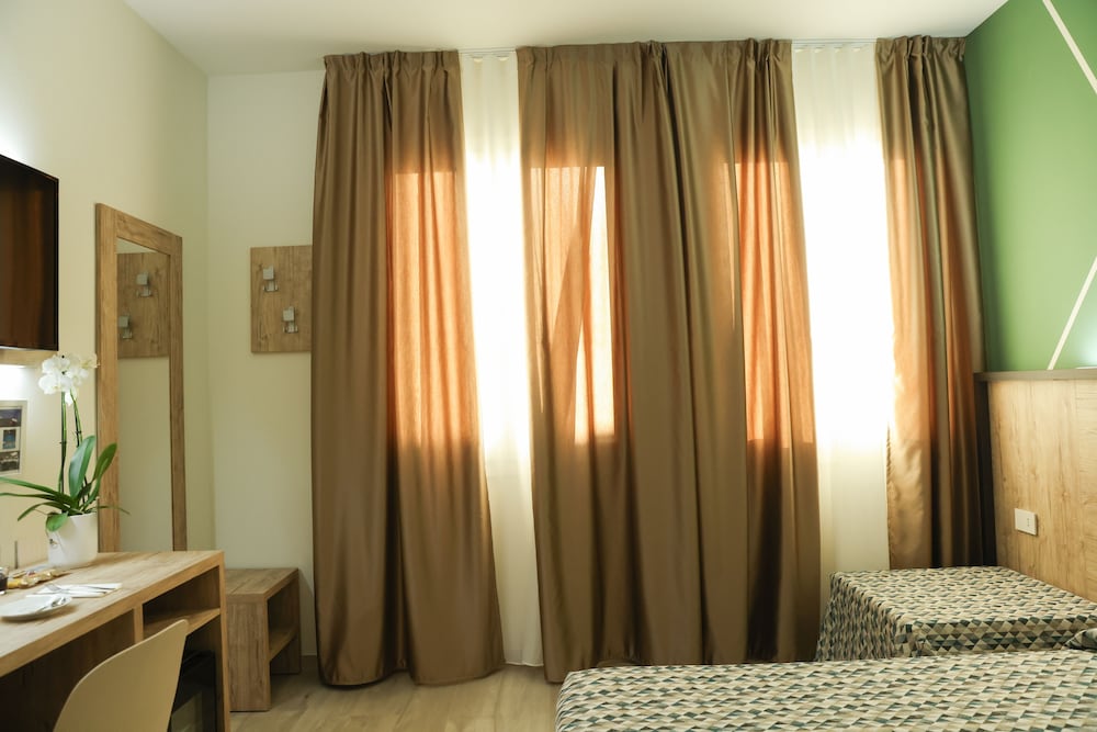 Superior Room - Photo 3