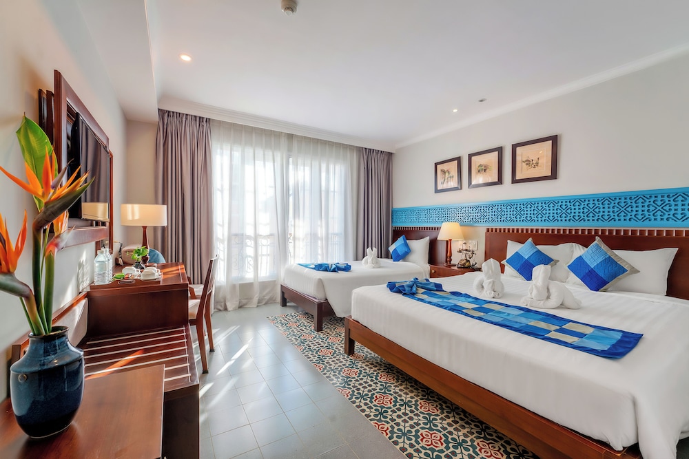Deluxe Room, City View photo 2