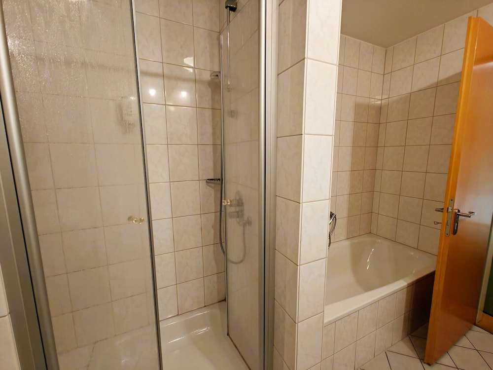 Superior Double or Twin Room, Balcony, Garden View photo 2