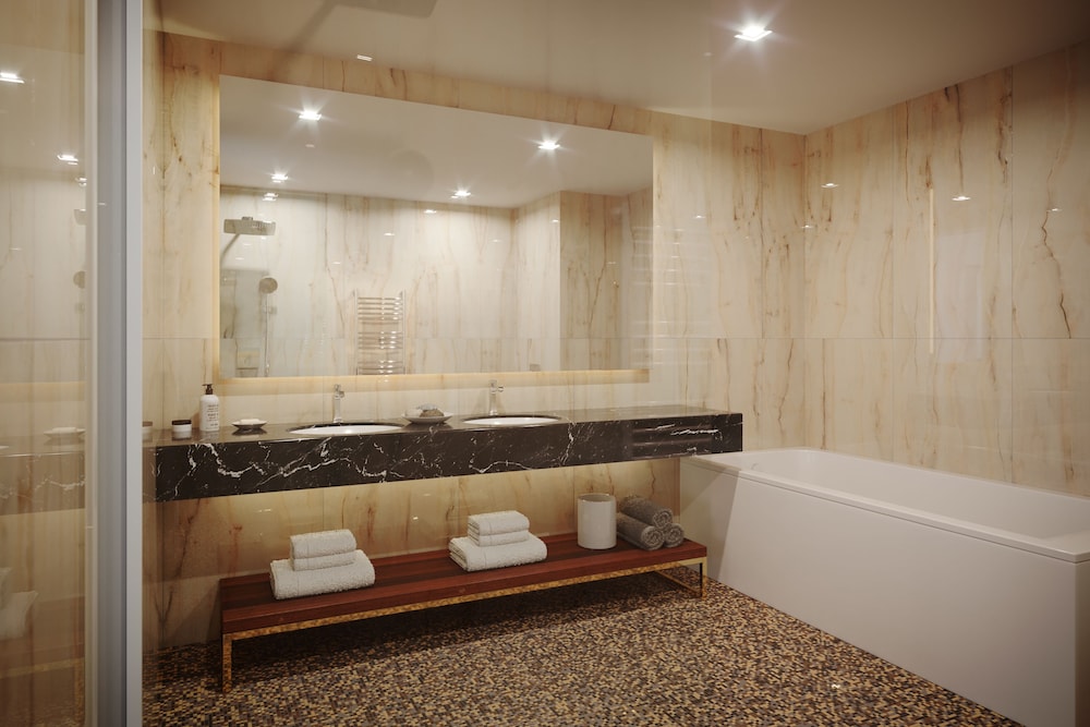 Luxury suite (Sea front, Balcony, Jacuzzi) - Photo 13