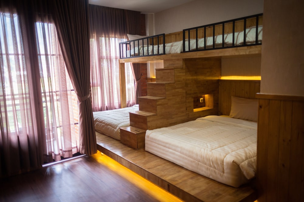 Executive Room photo 2