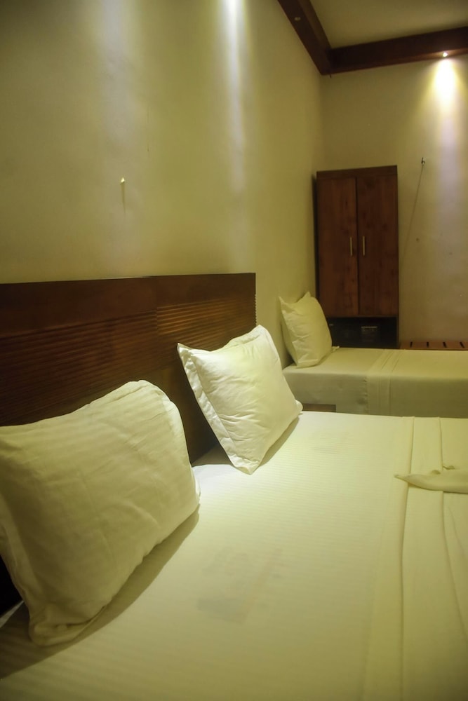Deluxe Triple Room photo 1
