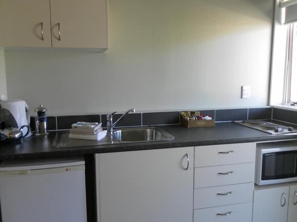 1 Bedroom Executive Suite photo 3