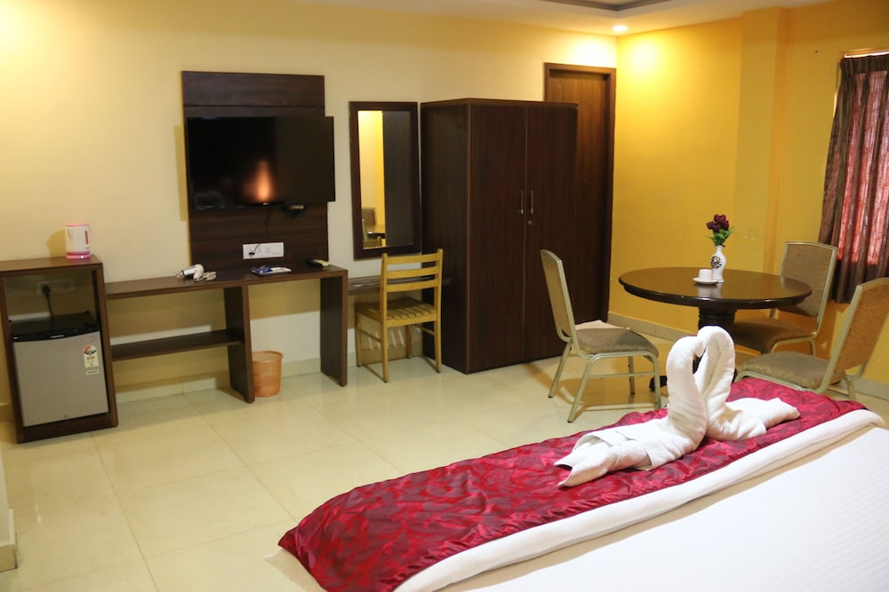 Business Suite photo 3