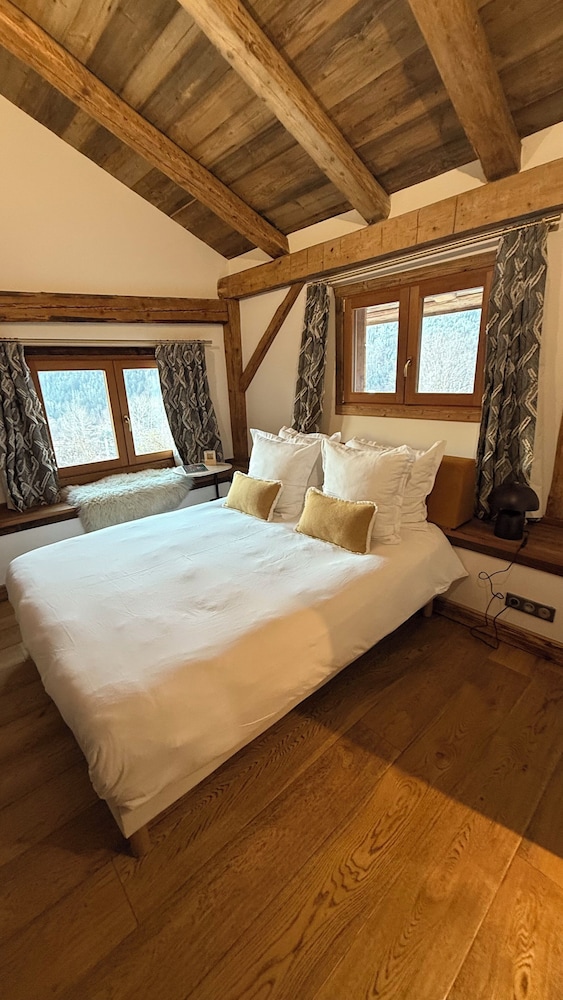 Deluxe Double Room, Mountain View photo 2