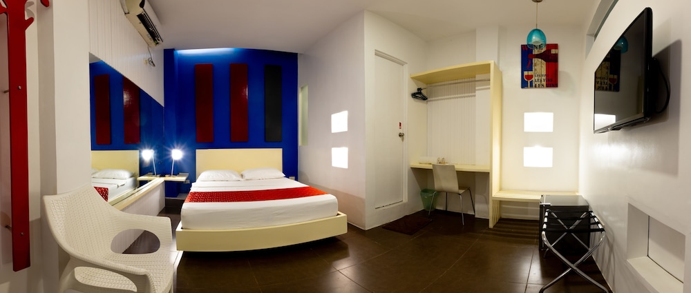 Standard Queen Room - Photo 1