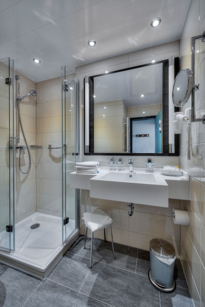 Standard Single Room (Forest View) photo 3