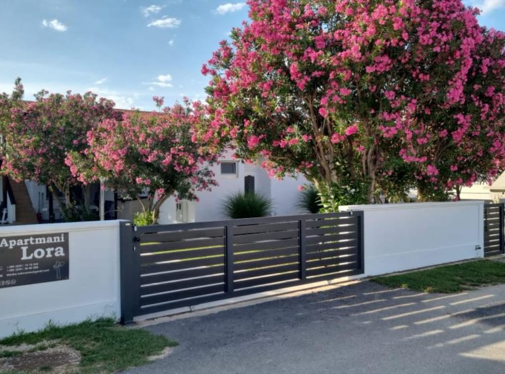 Apartment (Two Bedroom Apartment (4245))
