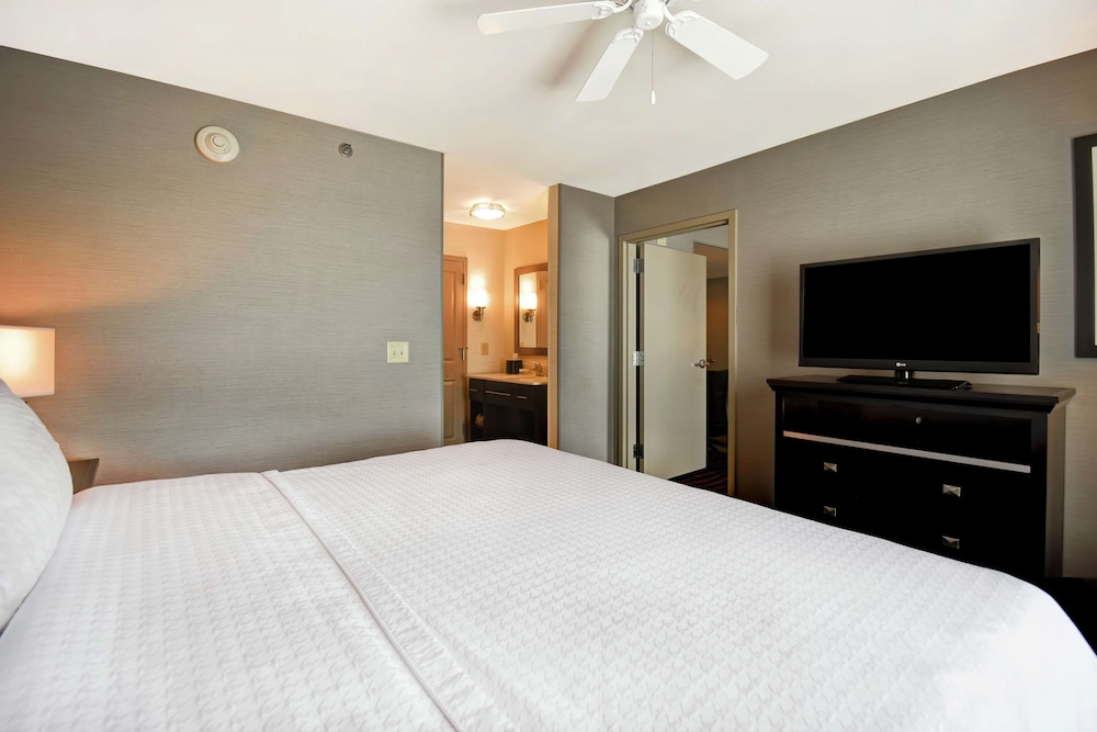 King, Suite, Accessible, Non Smoking photo 3