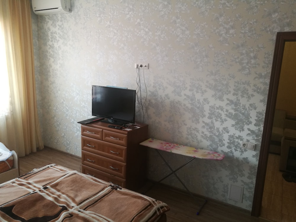Deluxe Family Room photo 2