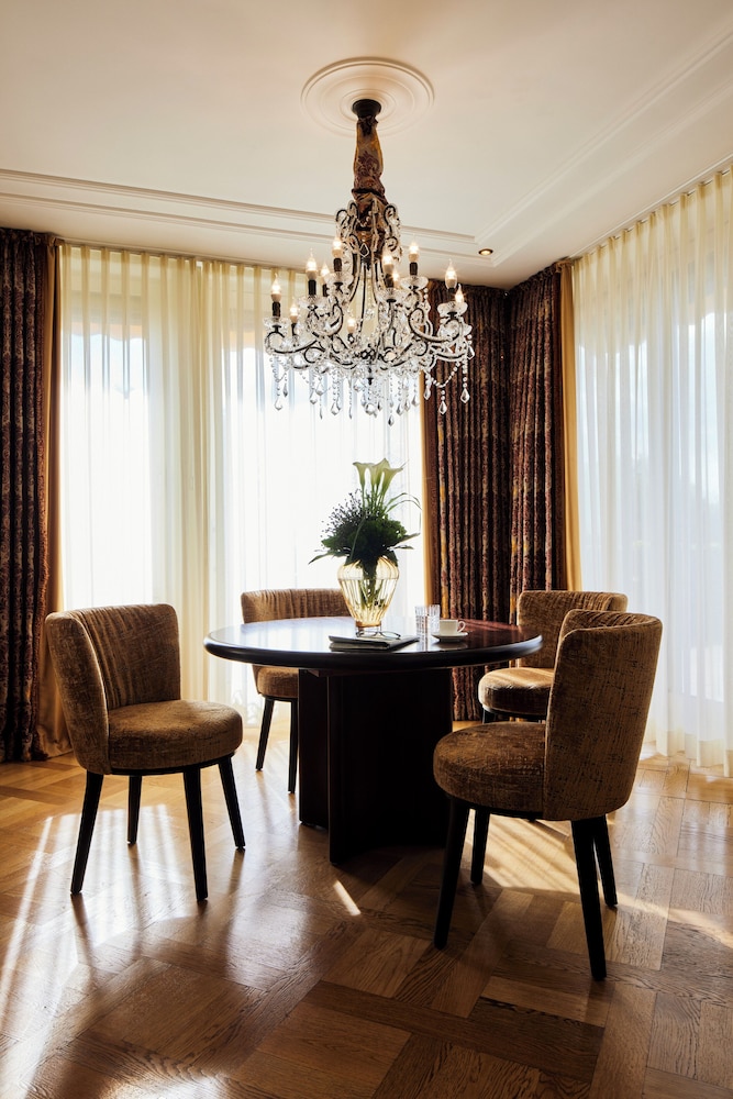 Suite (Michael Gorbatschow)