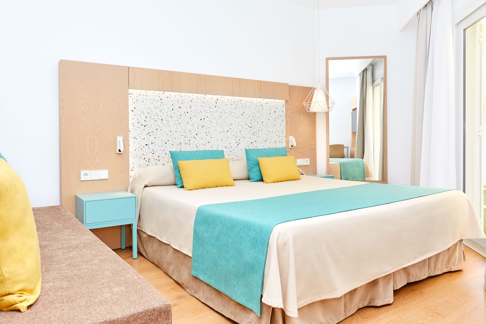 Premier Studio, Terrace - Photo 1