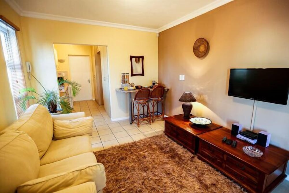 Orchid Luxury Suite photo 3