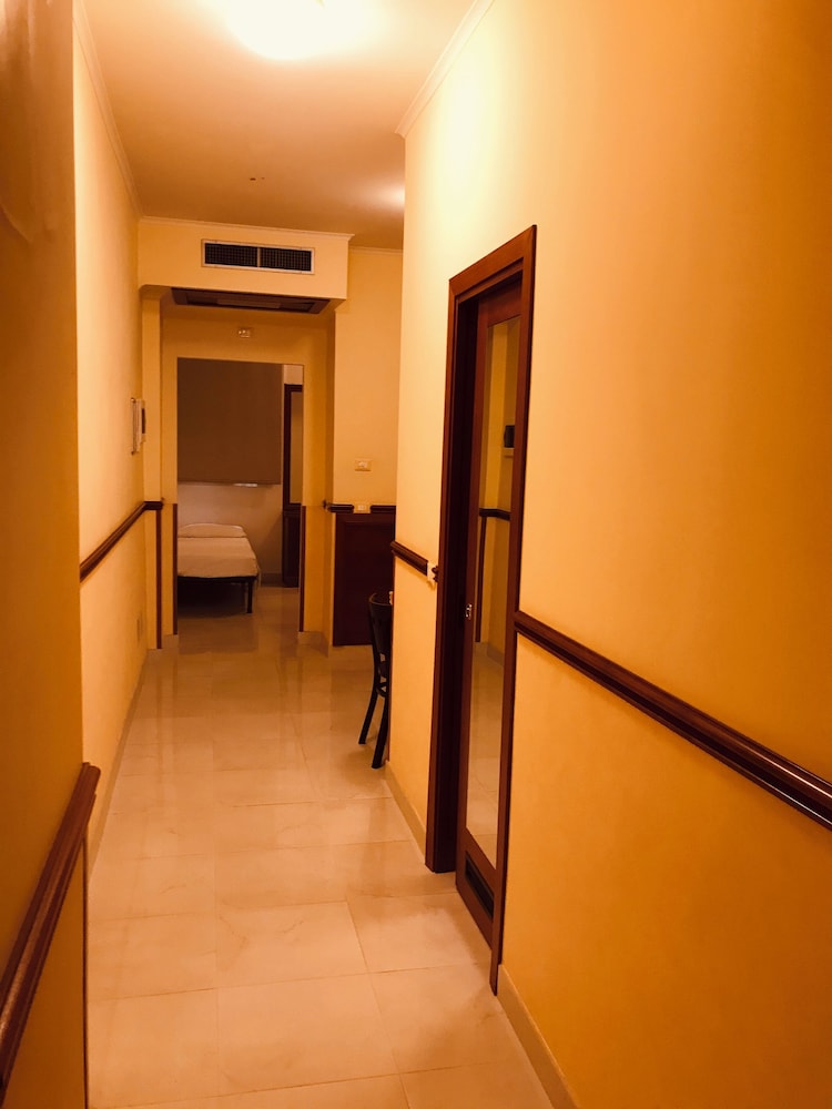 Appartamento Edificio accanto