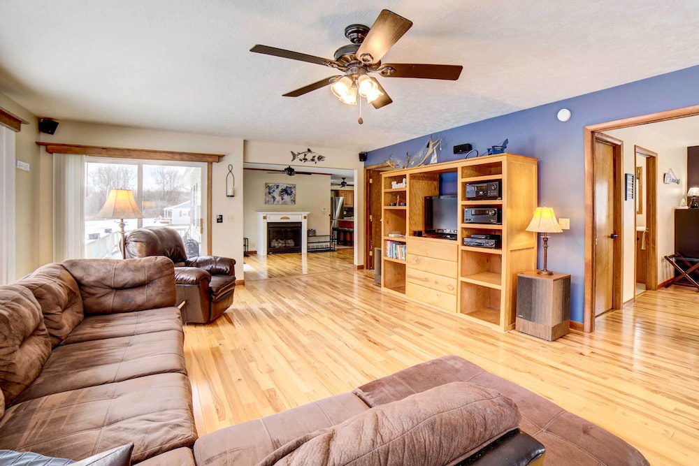 Cottage (3 Bedrooms) photo 2