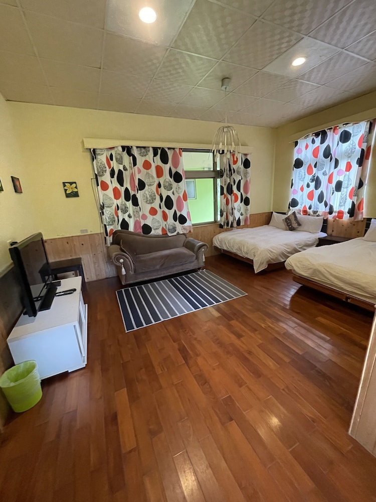 Quadruple Room photo 2