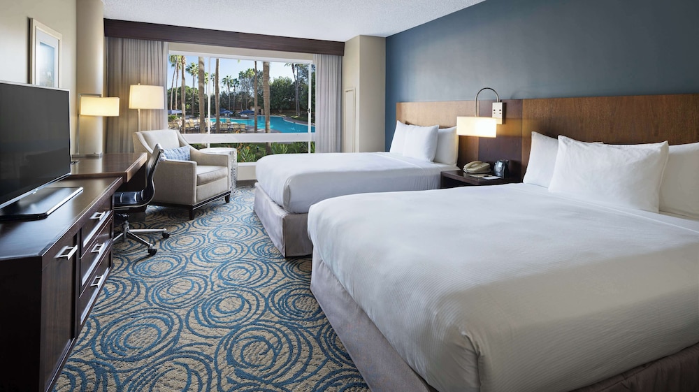 Room, Accessible, Pool View - Photo 1