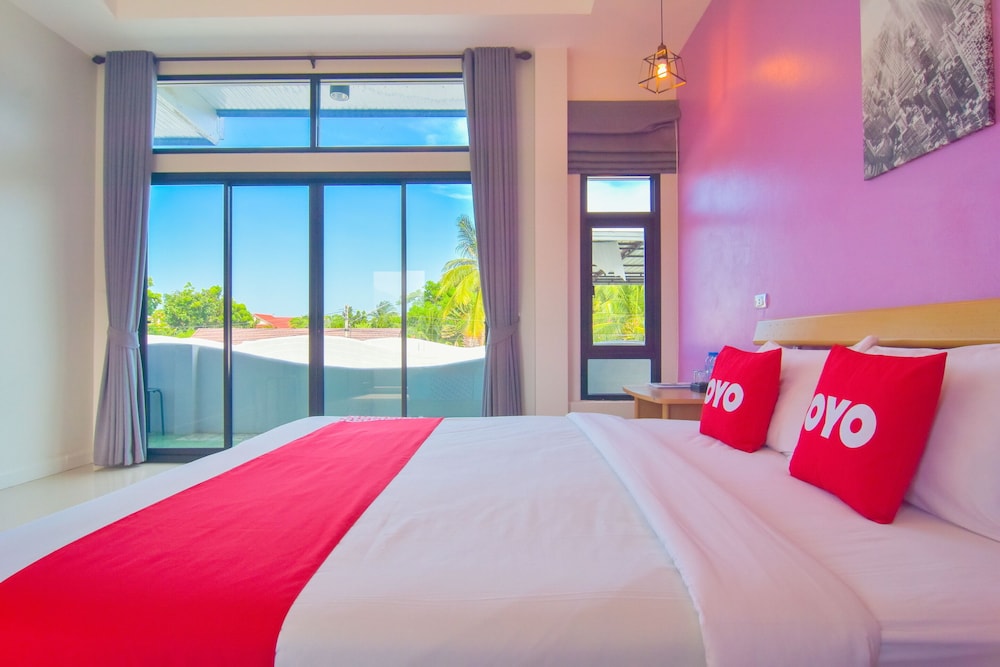 Deluxe Double Room, Pool View photo 3