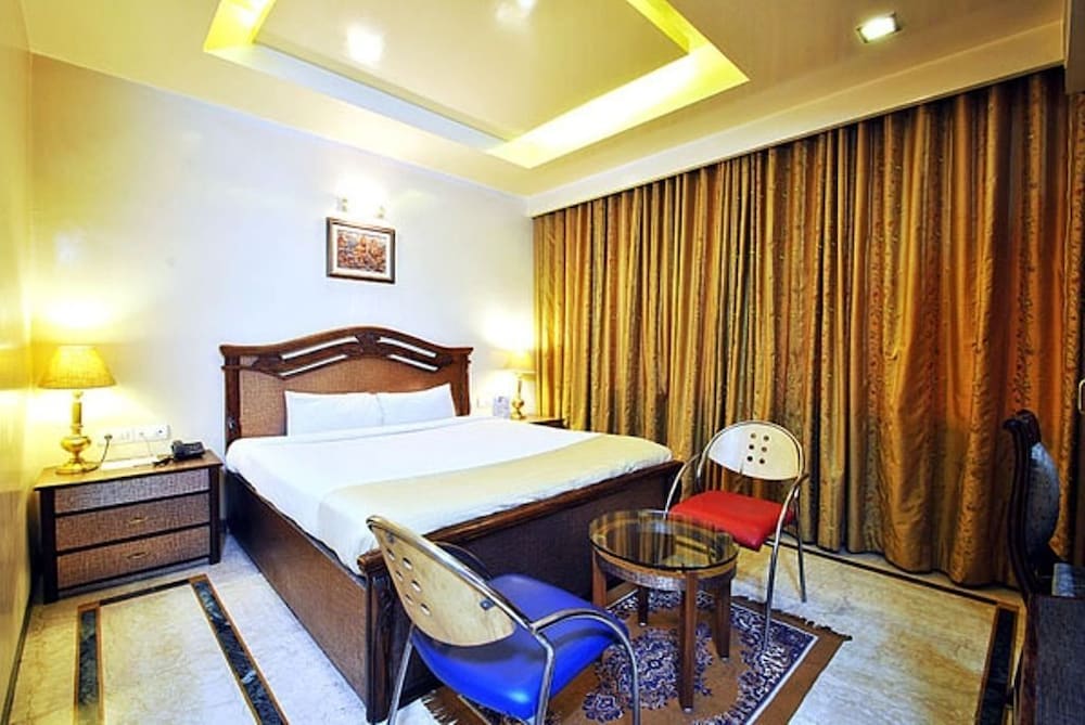 Deluxe Room - Photo 4