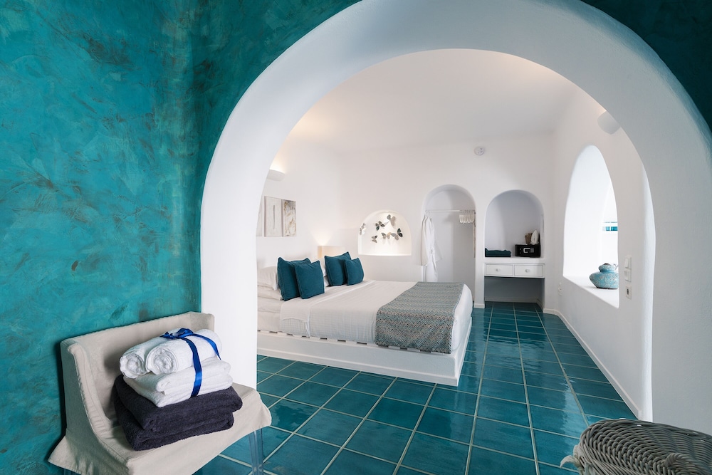 Suite, Private Pool - Photo 14
